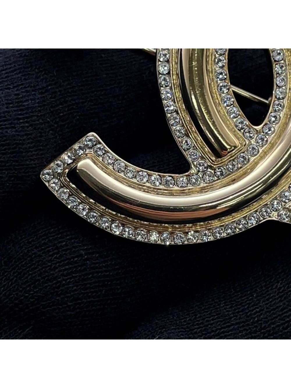 Chanel Brooch CC Logo Rhinestone - Picture 6 of 9
